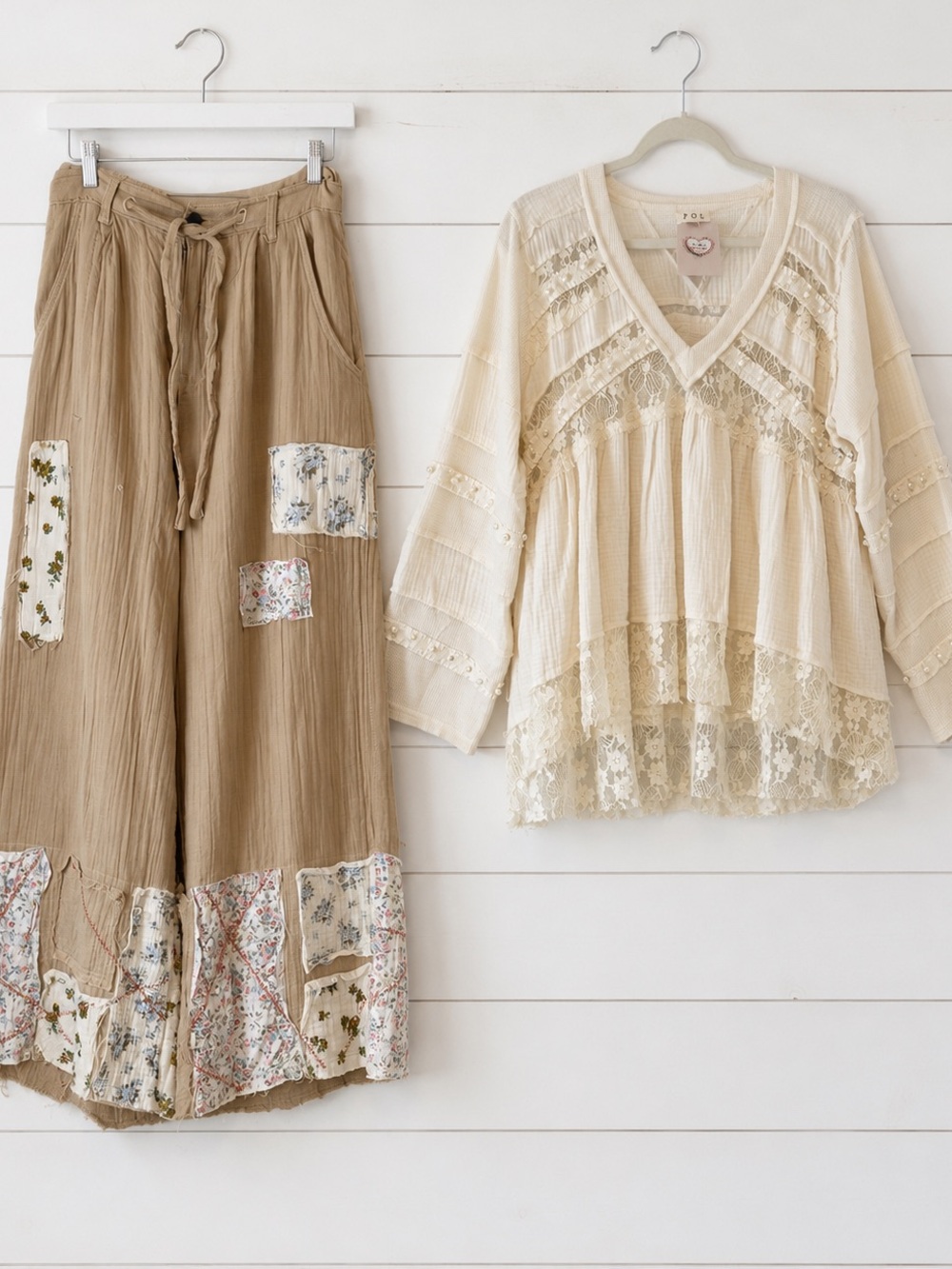 “The Katelyn” POL SET Cream Lace V-Neck Top & Tan Patchwork Wide-Leg Pants